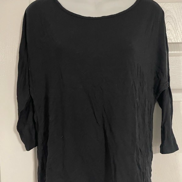 Vince navy top Dolman long sleeve rayon size M - Picture 2 of 3